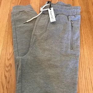 NWT Sovereign Code men’s joggers sz small.